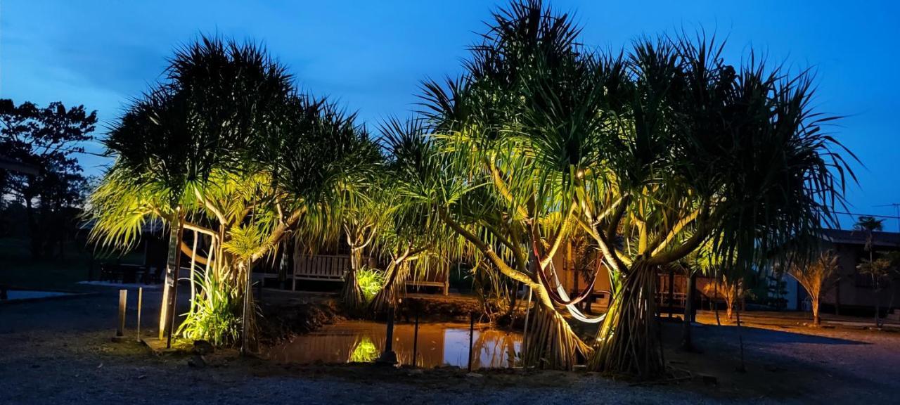 Tamteh Homestay Ayer Hitam Экстерьер фото